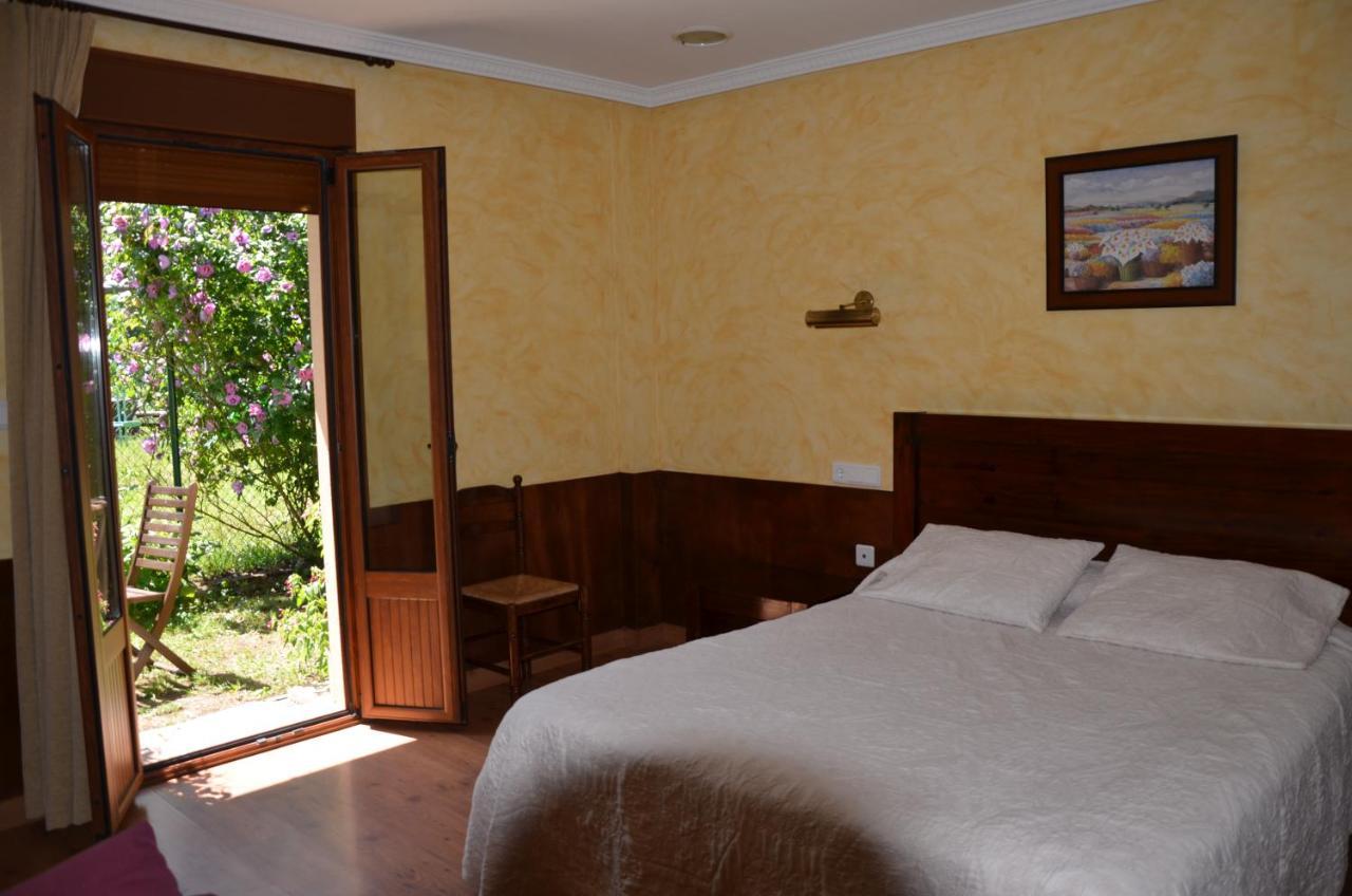 Hotel Arenas De Cabrales- Apartamentos Экстерьер фото