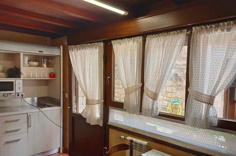 Hotel Arenas De Cabrales- Apartamentos Экстерьер фото